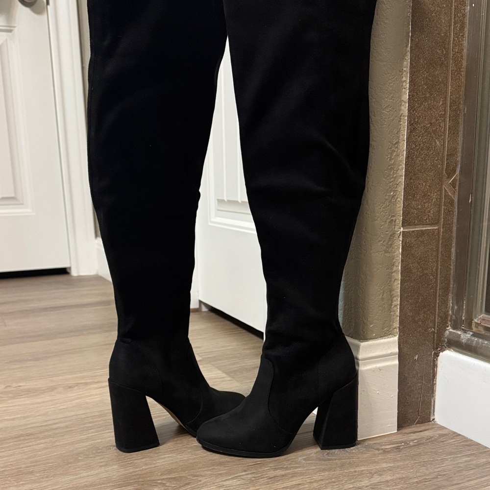 Jessica Simpson Black Over the Knee Boots